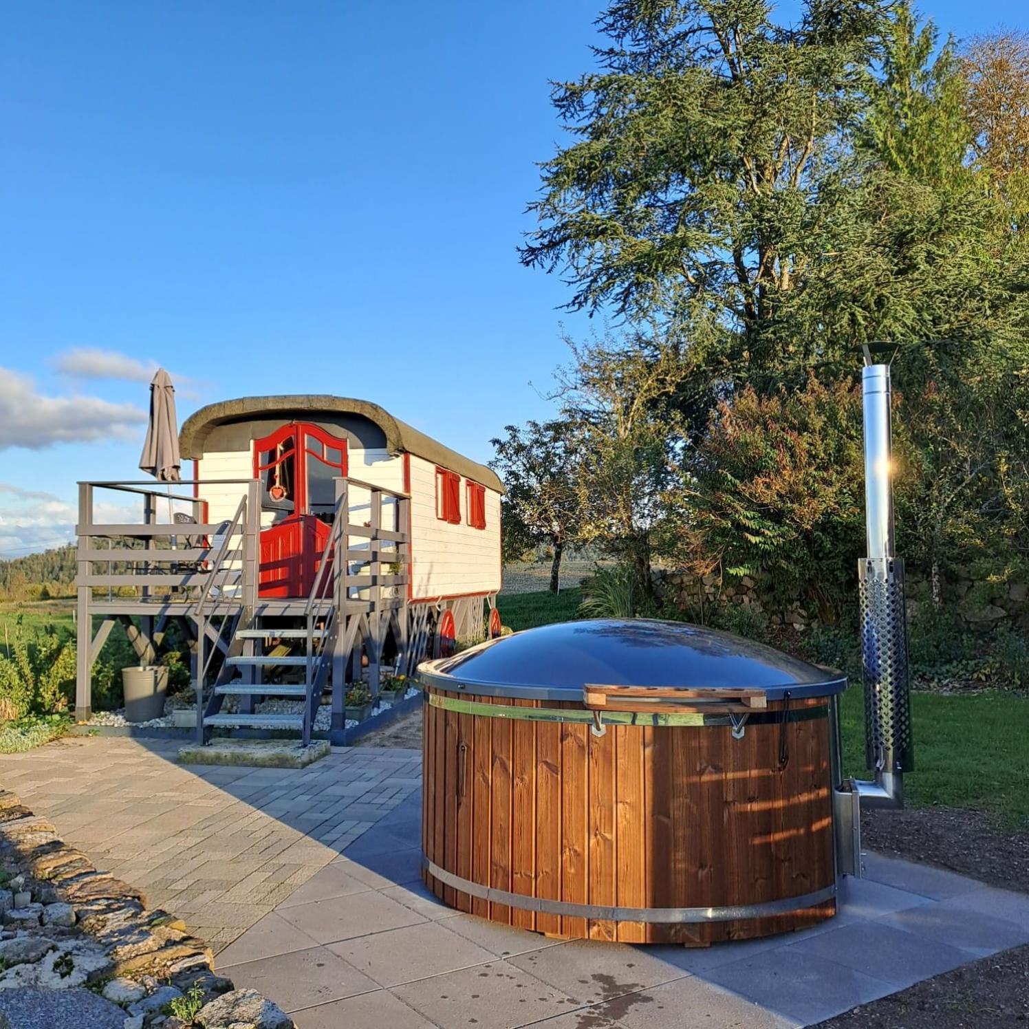 La Roulotte Belle Fleur Hotell Saint-Nabord Exteriör bild